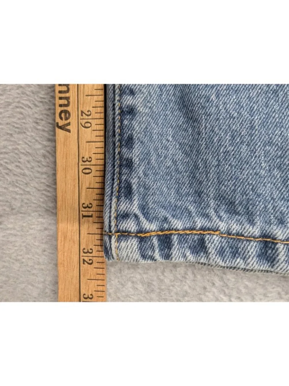 Levis 517 Jeans Mens 38x31 Blue Medium Wash Slim Bootcut Mid Rise Denim Zip Fly